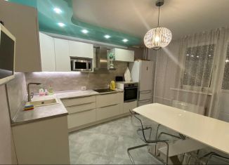 Продается 3-комнатная квартира, 77 м2, Ростов-на-Дону, улица Петренко, 4