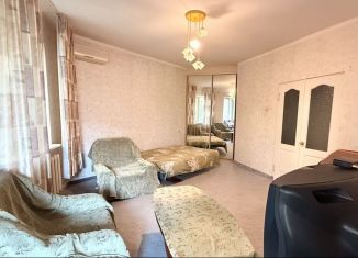 Сдам 1-ком. квартиру, 60 м2, Сочи, Курортный проспект, 98/24, микрорайон Приморье