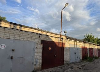 Продаю гараж, 30 м2, Воронеж, улица Серафимовича, 40