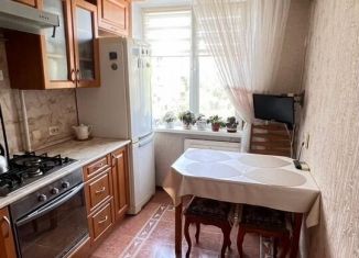 Сдается 3-ком. квартира, 60 м2, Республика Башкортостан, улица Муксинова, 3
