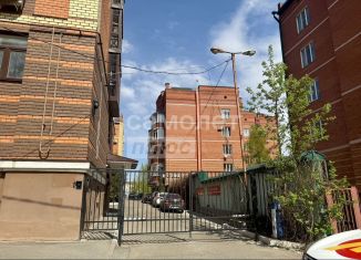 Продаю помещение свободного назначения, 300 м2, Казань, улица Зои Космодемьянской, 3