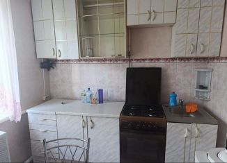 Продается трехкомнатная квартира, 53.9 м2, Кимры, улица Патриса Лумумбы, 34