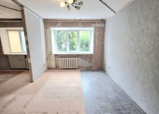 Продается 1-ком. квартира, 30.7 м2, Тюмень, Минская улица, 15