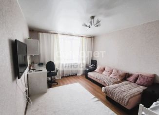 Продам 1-комнатную квартиру, 48 м2, Казань, улица Салиха Батыева, 13