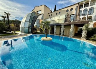 Сдается в аренду дом, 350 м2, посёлок городского типа Ливадия, Виноградная улица, 55