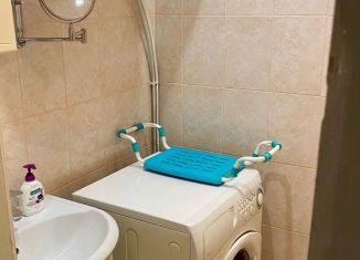 Продается двухкомнатная квартира, 42 м2, Карелия, улица Пушкина, 3