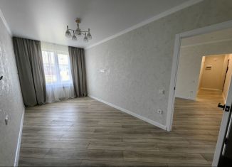 Продается 2-ком. квартира, 47.3 м2, Татарстан, улица Шамиля Усманова, 8