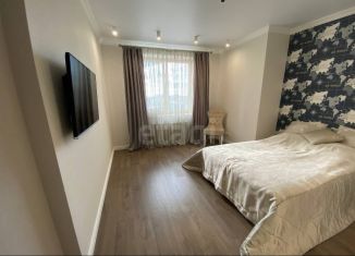 Сдается 2-ком. квартира, 66 м2, Ижевск, улица имени Вадима Сивкова, 275