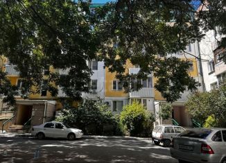 Продается 2-комнатная квартира, 50.3 м2, Крым, Центральная улица, 2В