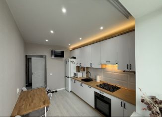 Продам 1-ком. квартиру, 35.3 м2, Калининград, Суздальская улица, 11А