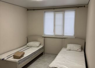 Сдается в аренду 1-ком. квартира, 35 м2, Махачкала, улица Аскерханова, 22