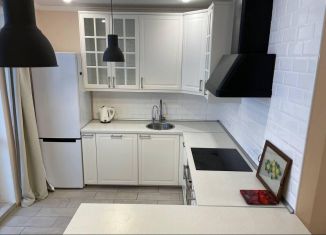 Продам трехкомнатную квартиру, 104.5 м2, Республика Башкортостан, улица Заки Валиди, 73