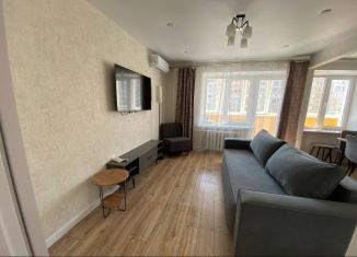 Сдам в аренду однокомнатную квартиру, 40 м2, Татарстан, улица Вишневского, 59