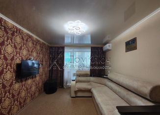 Продажа 2-ком. квартиры, 52 м2, Кумертау, улица Машиностроителей, 3Б