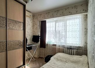 Продажа 2-ком. квартиры, 50 м2, Армавир, Вокзальная улица, 10