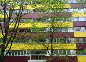 Аренда 2-ком. квартиры, 50 м2, Москва, Дубнинская улица, 4к2, район Восточное Дегунино