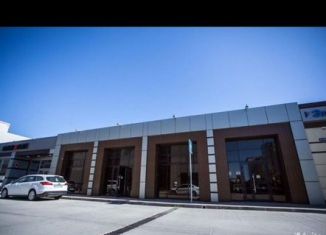 Сдается торговая площадь, 130 м2, Новороссийск, улица Мира, 1Н