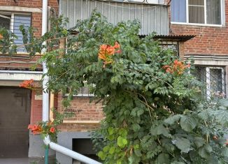 3-комнатная квартира на продажу, 59.8 м2, Краснодар, Кореновская улица, микрорайон Энка (имени Маршала Жукова)