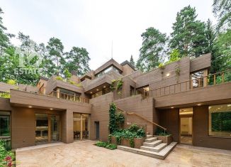 Продам дом, 1400 м2, Московская область