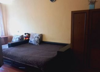 Сдается 2-комнатная квартира, 48 м2, Азов, переулок Олега Кошевого