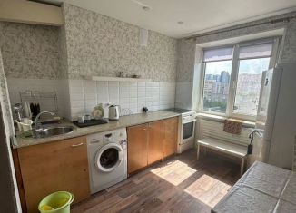 Сдаю в аренду двухкомнатную квартиру, 55 м2, Республика Башкортостан, проспект Октября, 18/3