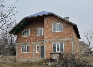 Продажа дома, 260 м2, село Комсомольское, улица Али Алиева, 9