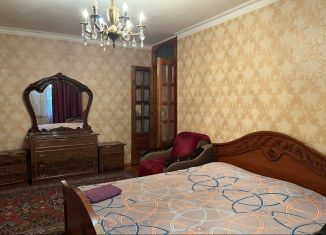 2-комнатная квартира в аренду, 65 м2, Дагестан, улица Гагарина