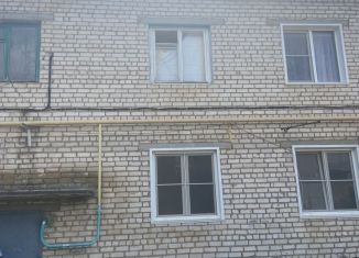 Продается 2-комнатная квартира, 48 м2, Ленинск, микрорайон ПМК-40, 7Б