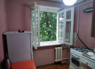 Продам двухкомнатную квартиру, 43 м2, село Александровское, улица Войтика, 33