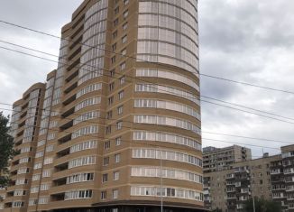 Продам 1-комнатную квартиру, 48 м2, Тольятти, Коммунистическая улица, 40, Комсомольский район