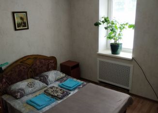 Аренда 1-комнатной квартиры, 32 м2, Севастополь, улица Новикова-Прибоя, 44