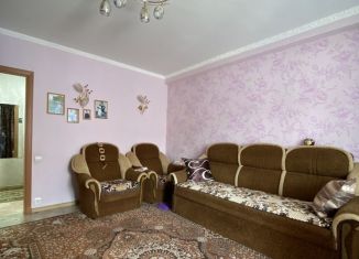 Продам 3-комнатную квартиру, 58.6 м2, Калининск, Советская улица, 38