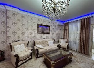 Продам 3-комнатную квартиру, 88 м2, Каспийск, Махачкалинская улица, 98Б