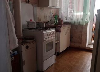 Сдам в аренду 2-комнатную квартиру, 44 м2, Новошахтинск, Курганный переулок, 4