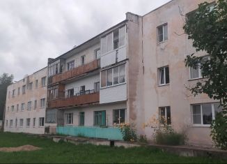 Продаю 2-комнатную квартиру, 52 м2, поселок городского типа Панковка, Советская улица