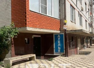 Продается помещение свободного назначения, 20 м2, Махачкала, проспект Имама Шамиля, 46Г, Советский район