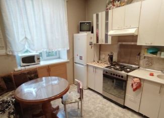 Продаю 2-ком. квартиру, 58 м2, Хабаровский край, улица Ленина, 8