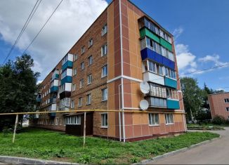 Продается 3-комнатная квартира, 59 м2, Татарстан, улица Хасаншиной, 3