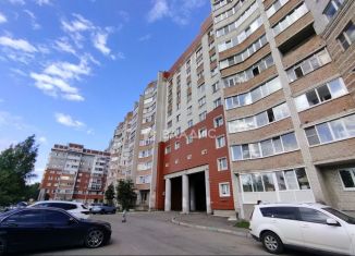 Продам 2-комнатную квартиру, 74.3 м2, Вологодская область, Ленинградская улица