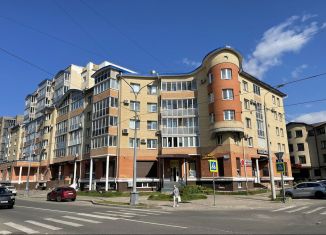 5-ком. квартира на продажу, 206.2 м2, Архангельск, Поморская улица, 44, Ломоносовский округ