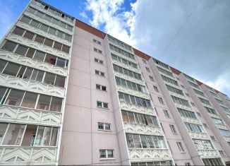 Продажа однокомнатной квартиры, 40 м2, Петрозаводск, улица Ватутина, 28, район Перевалка