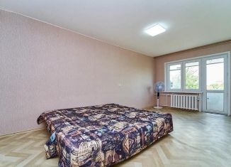 Продаю 2-комнатную квартиру, 45 м2, Краснодар, улица Атарбекова, 30, улица Атарбекова