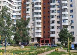 Продам двухкомнатную квартиру, 72 м2, Смоленск, Пригородная улица, 10