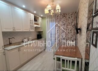 Продается 2-ком. квартира, 56.9 м2, Обнинск, улица Поленова, 10