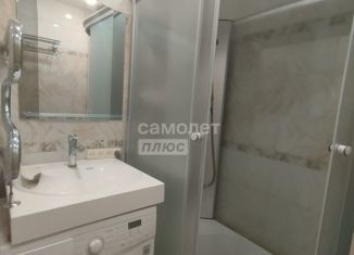 Продажа двухкомнатной квартиры, 51.8 м2, Курская область, улица Островского, 8