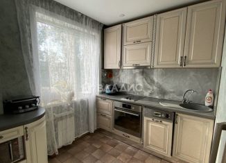 Продам 3-комнатную квартиру, 60 м2, Алтайский край, Ленинградская улица, 37/1