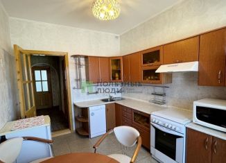 Продается 3-комнатная квартира, 71.5 м2, Нерюнгри, проспект Ленина, 6