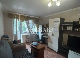 Продаю 1-комнатную квартиру, 30 м2, Старый Оскол, микрорайон Лебединец, 5