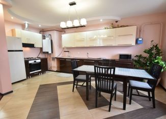 4-комнатная квартира в аренду, 130 м2, Уфа, улица Зайнаб Биишевой, 15