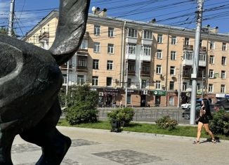 Сдаю в аренду торговую площадь, 55 м2, Иркутск, улица Ленина, 25, Правобережный округ